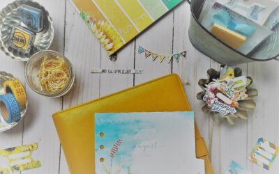 August like it’s hot Plan with me!!