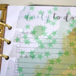 Day Planner page divider tutorial.