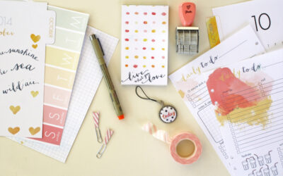 A SNEAK at our NEW Cocoa Daisy Day Planner! Pre order now.